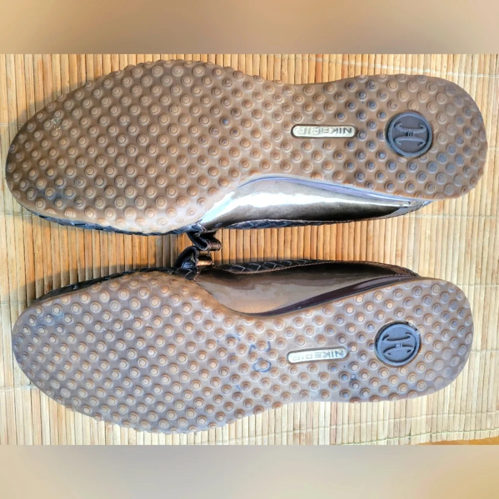 Bronze Cole Haan X Nike Air woven leather Mary Jane ballet flats (6)🩰 - Picture 9 of 9